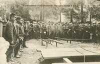  1914-1918 Enterrement d'un prisonnier français à Gmünd Burial of a French prisoner with Gmünd.jpg 